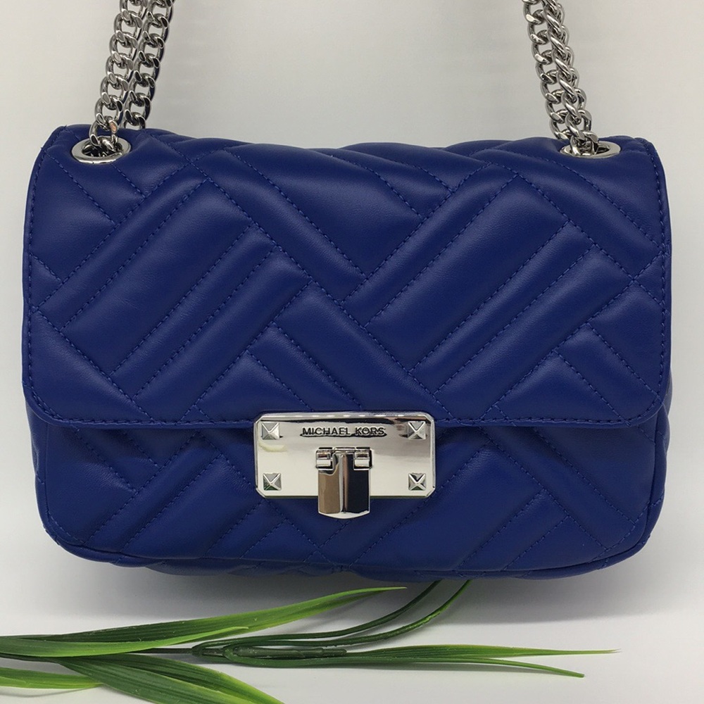 MICHAEL KORS Flap Peyton MD Quilted Shldr Cobalt - Picture 1 of 8